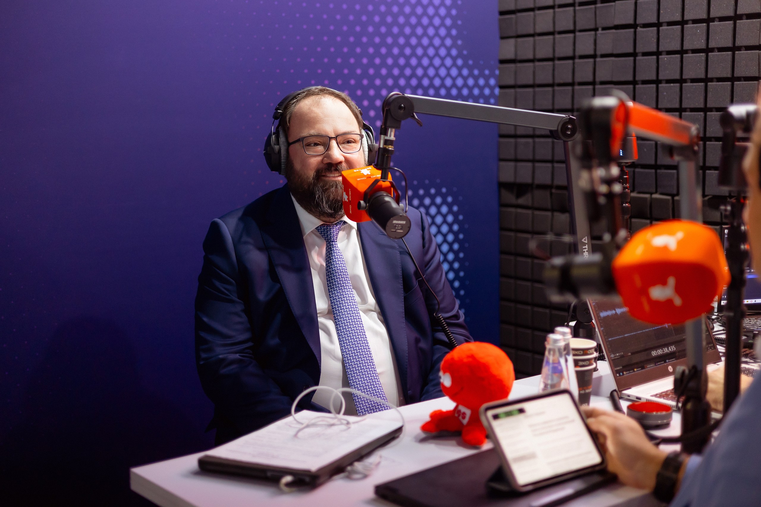 «Очень много отечественных ИТ-решений скоро уйдут в облака»: Максут Шадаев о новом тренде — для ИТ-радио «ЭХО лОСЕЙ»